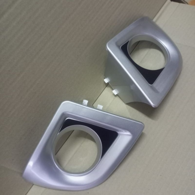 Cover Foglamp mobil AvanZa / Xenia new Vvtigenerasi kedua tahun 2007 - 2011