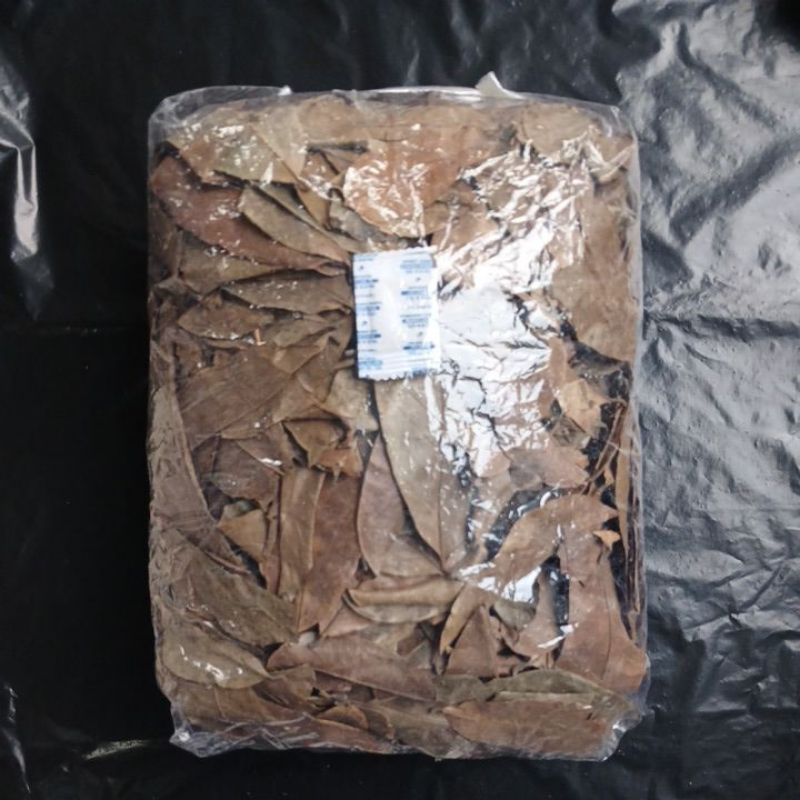 

Daun sirsak kering 1 kg