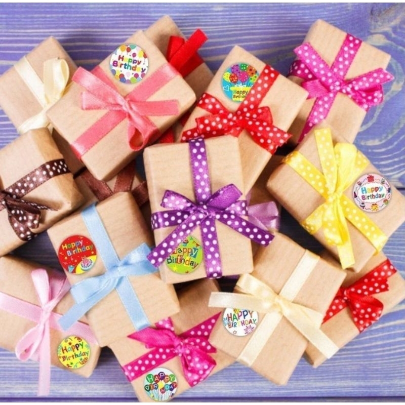 

Sticker Roll 500 Pcs 2,5cm Sanrio Labubu Cartoon Label Happyday Lucu Stiker Thankyou Paper SS001 Stationery Putih