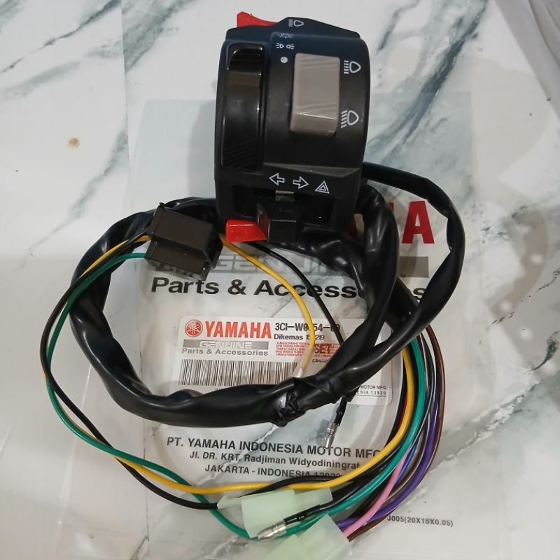 SAKLAR HAZARD VIXION : SAKLAR HOLDER KIRI + HAZARD VIXION