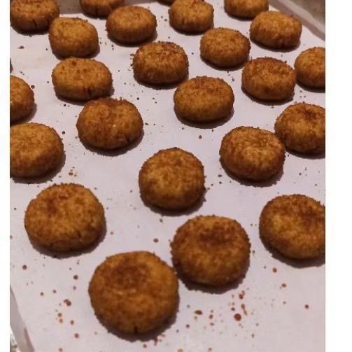 

Jual Palm cheese Cookies asli NAGIH, LUMERR murah