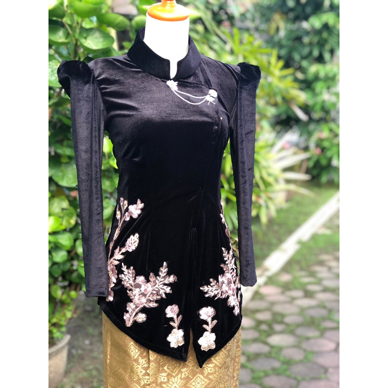 Kebaya Janggan Bludru Hitam Bordir Elegan Wanita – Lengan Panjang, Kondangan & Wisuda, S–XXXL