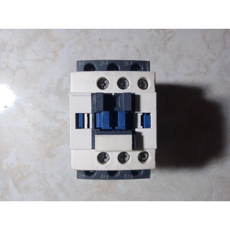 Kontaktor Schneider LC1 D18 / LC1 D09