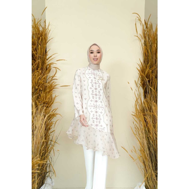 Pandai sikek tunic pinggala waering Klamby