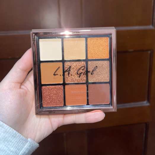 LA GIRL EYESHADOW NEW