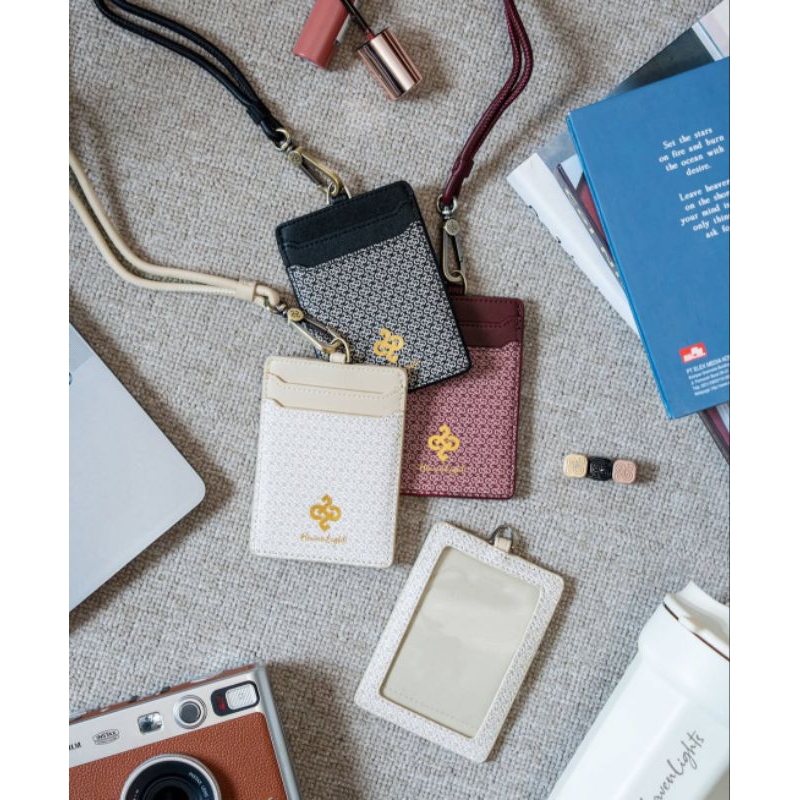 

HL LANYARD BY HEAVENLIGHTS