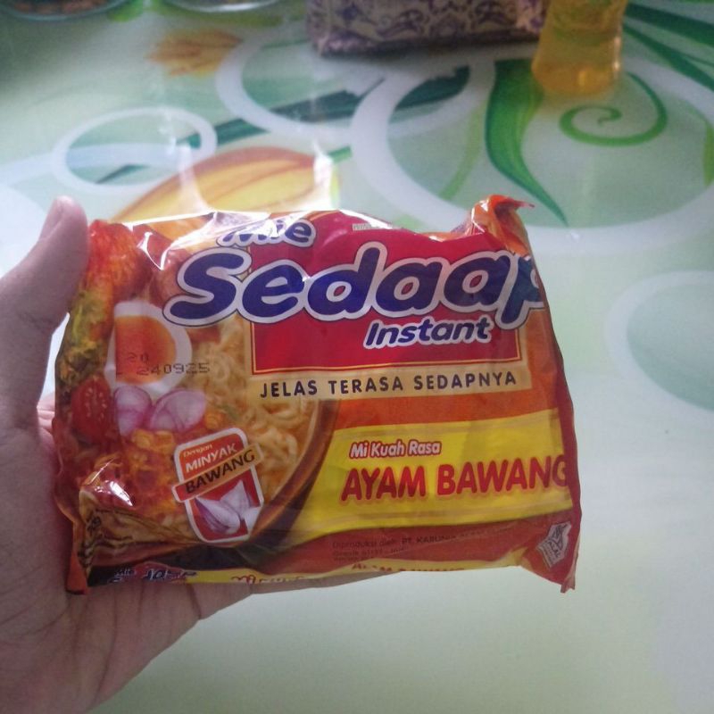 

Mie Sedaap Ayam Bawang