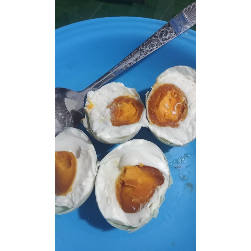 

Snack Cemilan - Telur Asin Masir Enak dan Creamy