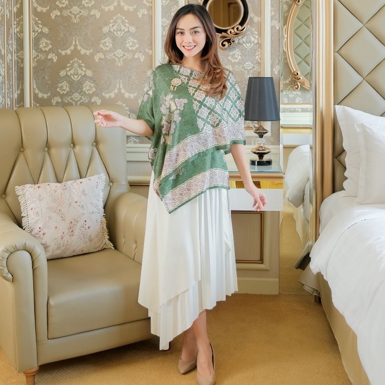 Langsung Beliii HAIRA Blouse Batik Kerja Wanita Viscose