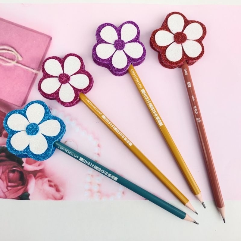 

Pensil Karakter Bunga Lucu pensil 2b karakter anak perempuan bunga