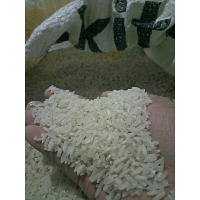

Beras pulen kiloan asli dari petani