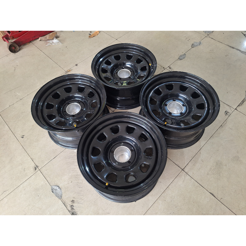 Velg Mobil Bekas Ring 16 Lubang Baut 5 MOKUPO HSR R16X8 H5X114,3