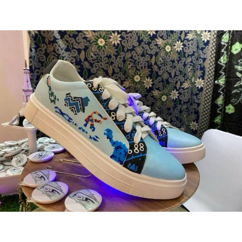 Sepatu Batik Patchwork