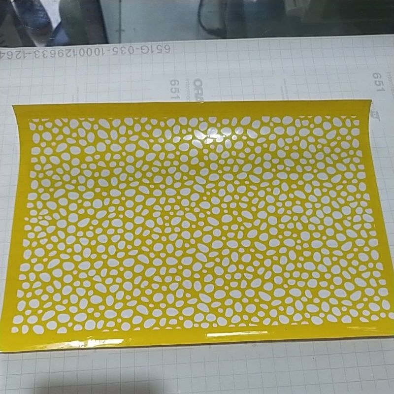 

stencil motif batu
