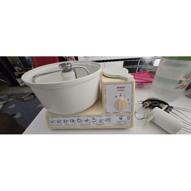 Mixer BOSCH universal classic (second)