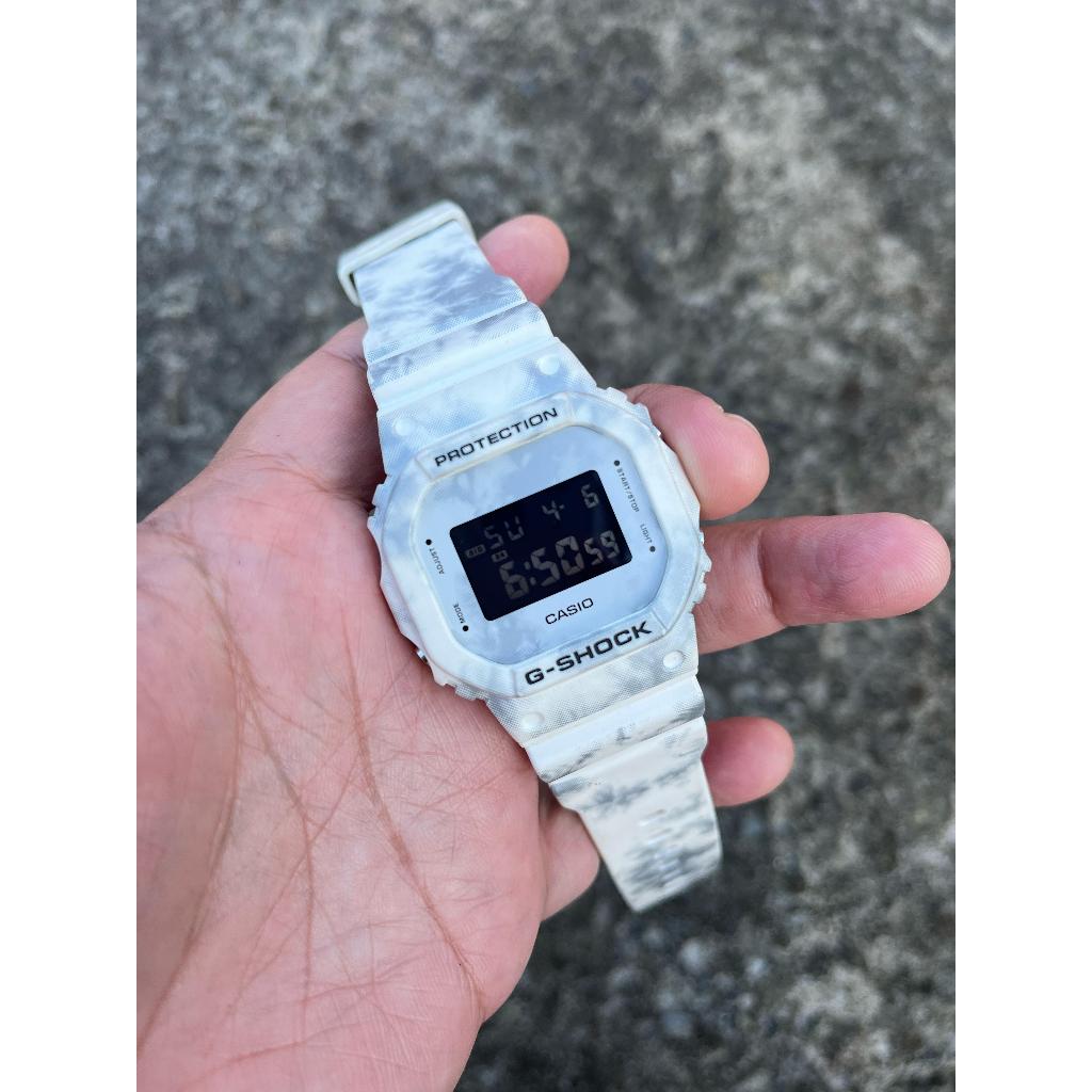 gshock DW-5600GC-7 original second unit only