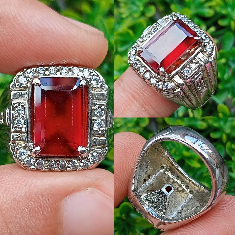 Natural Red Garnet Oktagon Cutting