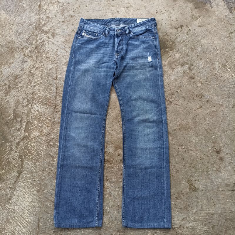Diesel Italy Viker Blue Washed Denim Regular Fit Straight Selvedge Accent Celana Jeans