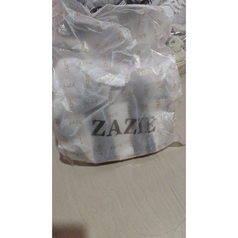 tas zazie