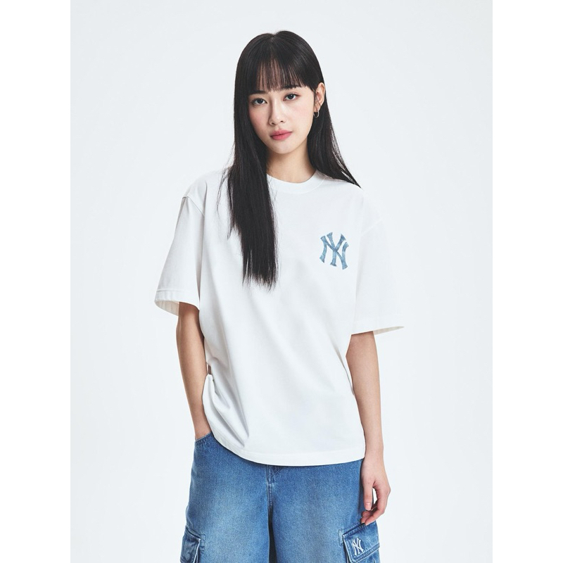 MLB🇰🇷 [25S New Arrival] Denim-like Monogram Big Lux Short Sleeve T-shirt New York Yankees