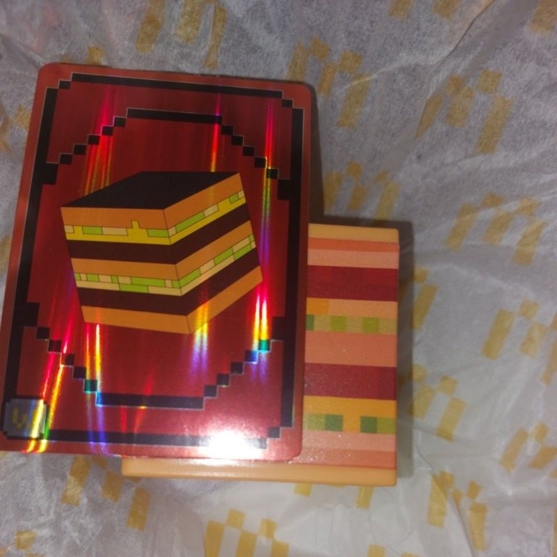 MCD HAPPY MEAL MINECRAFT MOVIE HAMBURG