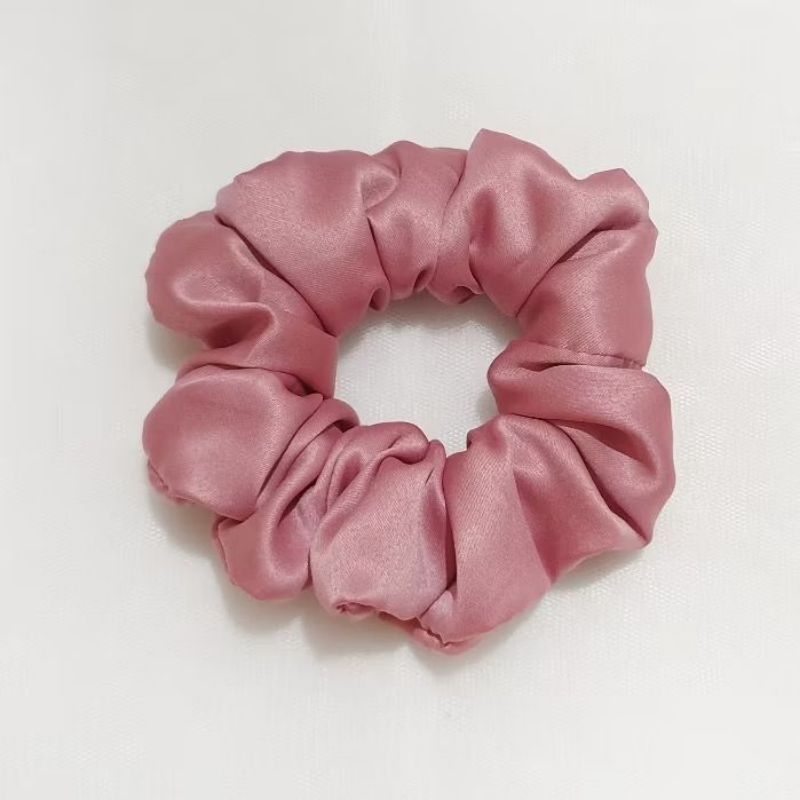 Ikat Rambut Scrunchie Satin Elastis Polos Kunciran Rambut Korea Aesthetic Hairband