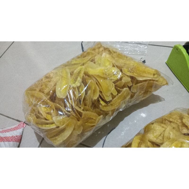 

keripik pisang kepok asin gurih(250gram)