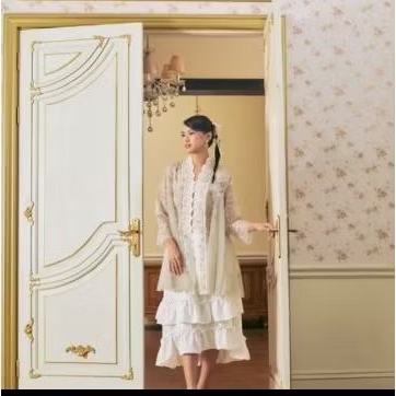 KartinisLabel - Raline - Atasan Kebaya Bordir Batik Modern