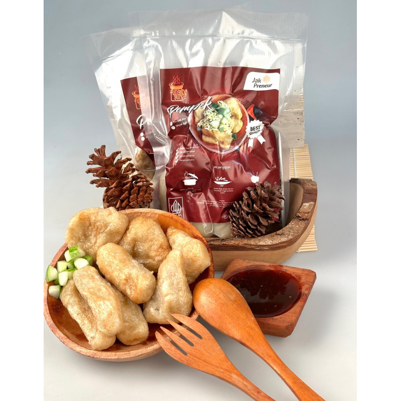 

Frozen Pempek Dos (tanpa ikan) Tungkoe Guroe
