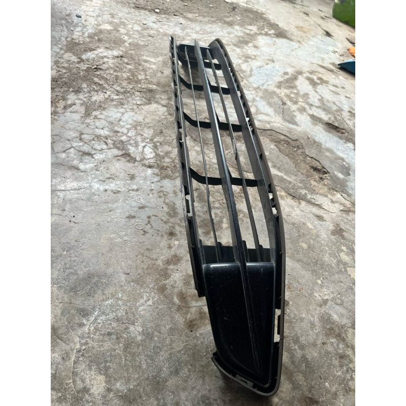grill bawah bumper jazz tipe s