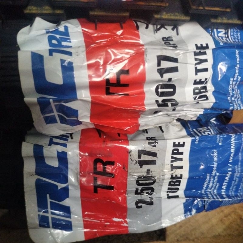 ban luar IRC tril, TR,250-17