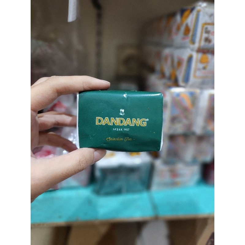 

Teh Dandang hijau tua 40g ecer