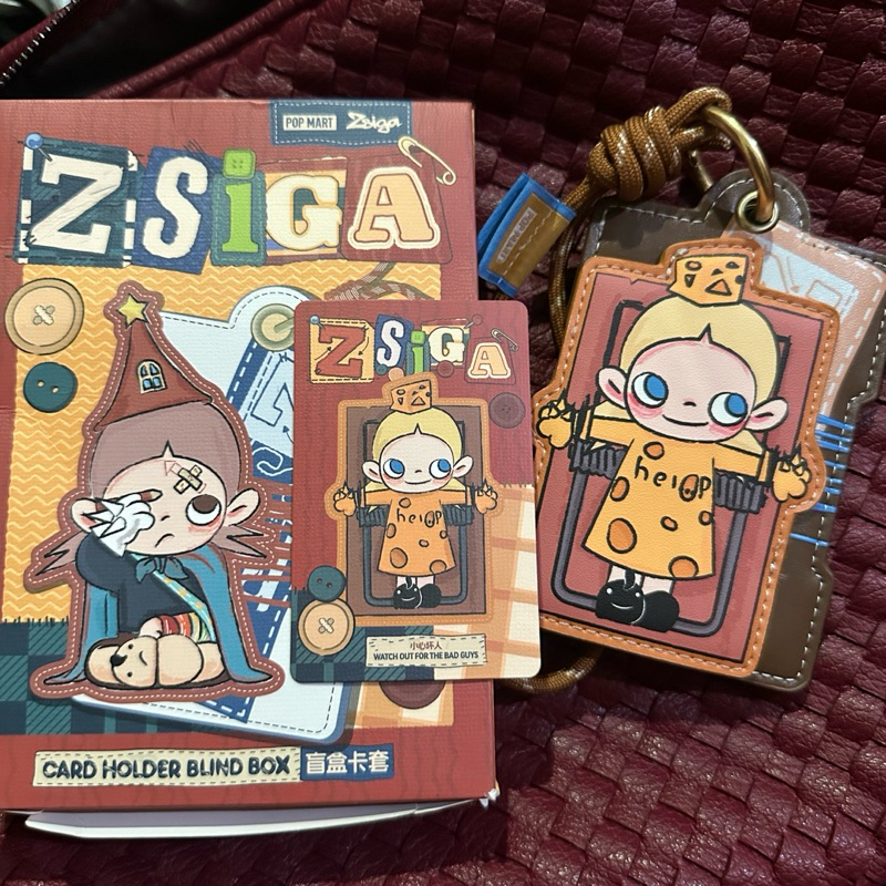 

SELECTED Pop Mart Zsiga Card Holder Lanyard