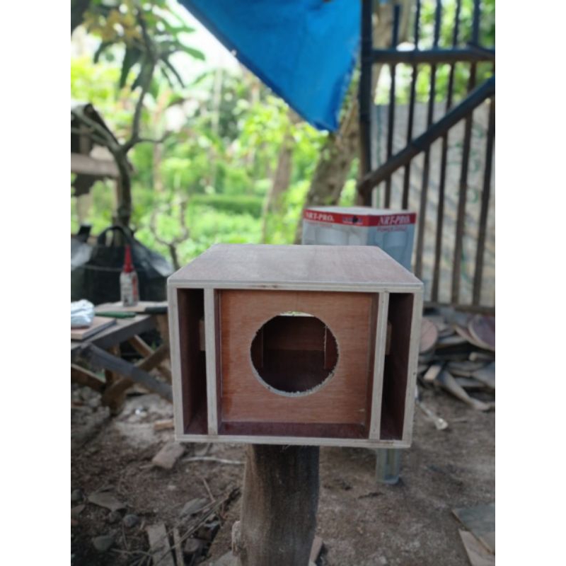 box spl singgel subwoofer