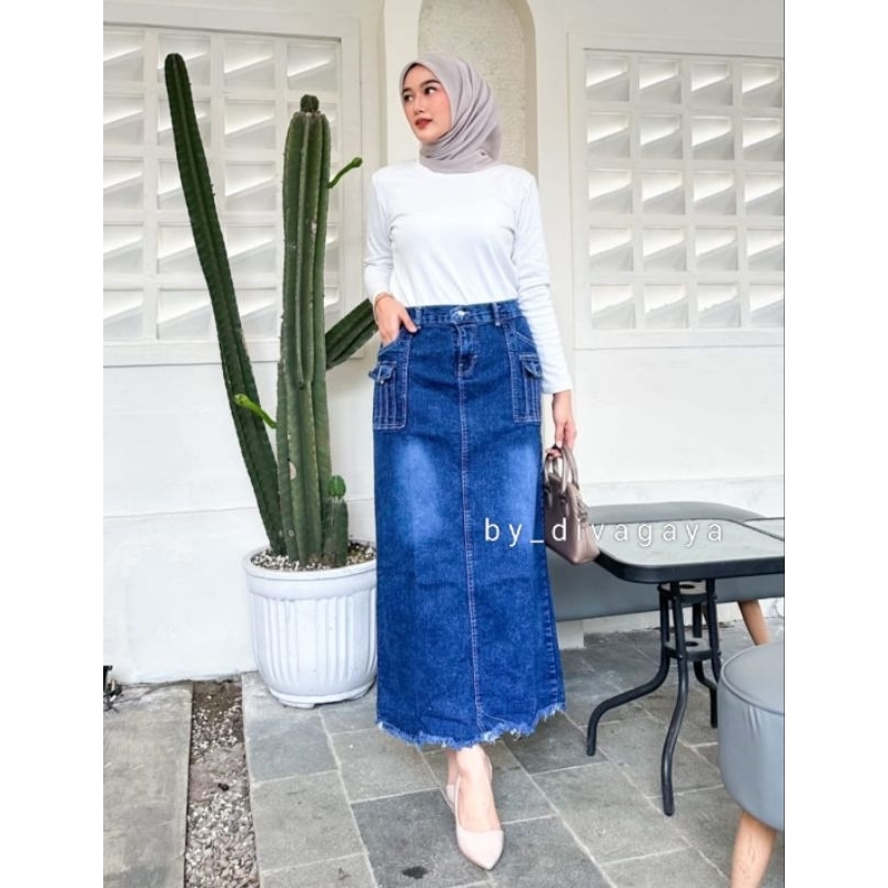 Rok Wanita Jeans Adelia Span Rawis Kekinian