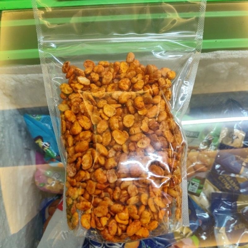 

Kacang Koro Jaipong Pedas 500 gr