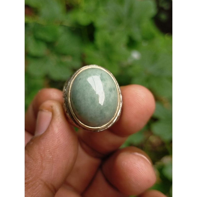 BATU NATURAL JADEITE JADE PAPUA / GIOK PAPUA