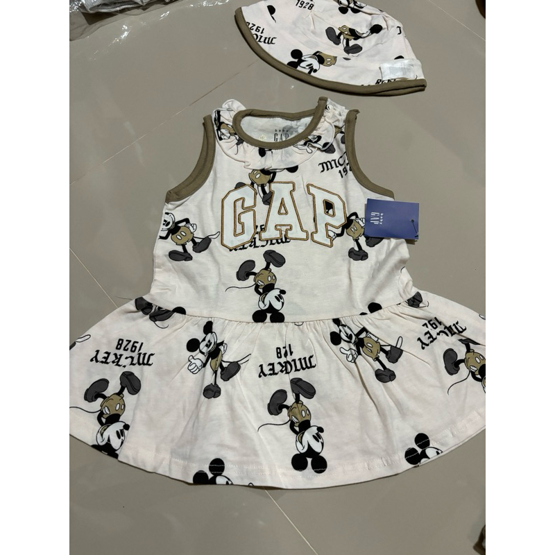 Gap dress topi anak mickey cream 12-18 bulan