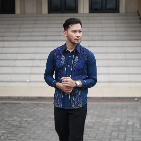 BATIK KERTABUMI INDIGO KEVLAR - Batik Pria Lengan Panjang Premium, Elegan dan Keren