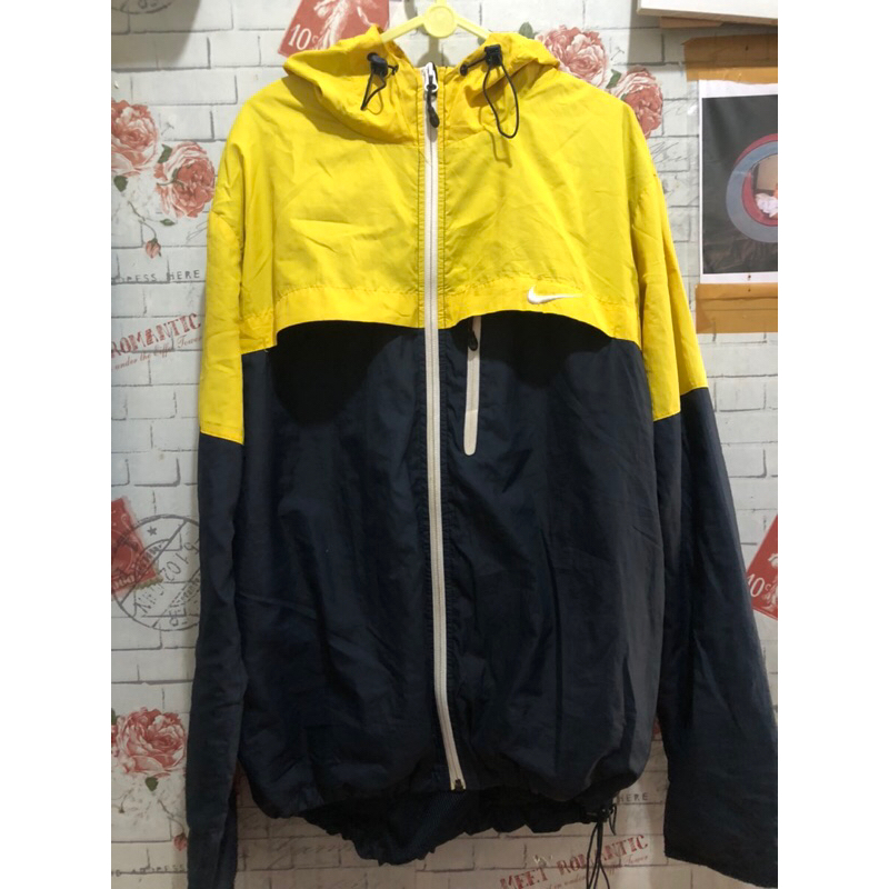 (preloved/pl) Jaket unisex nike parasut