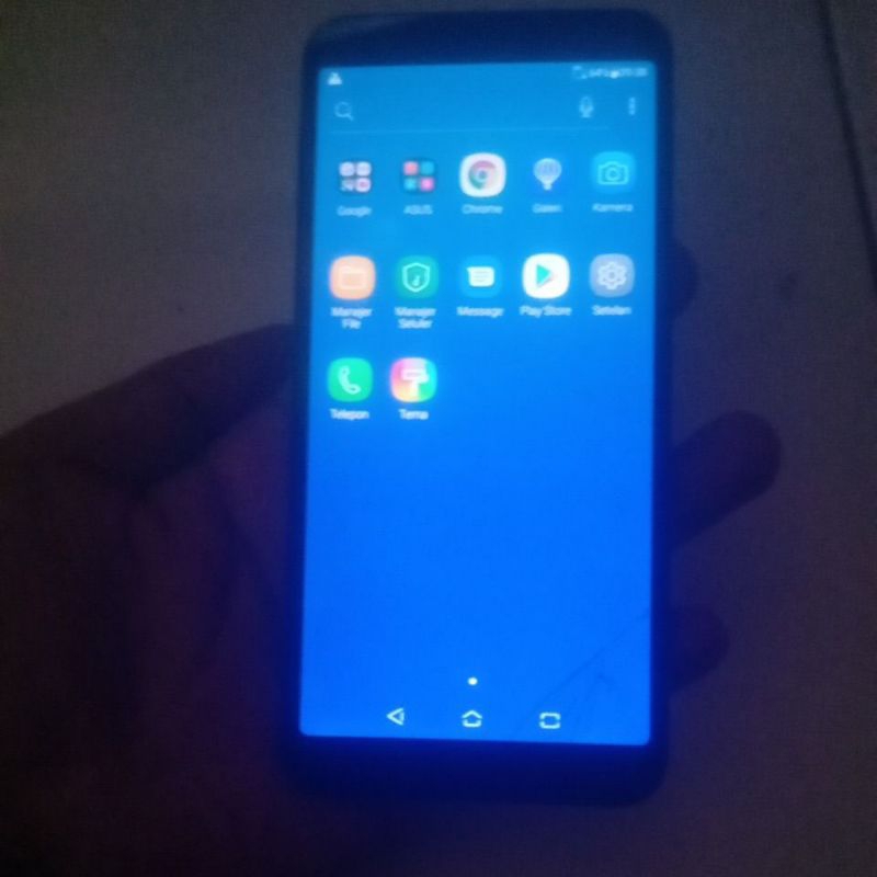 2 lcd+frame hp asus X00RD*asus zenfone live L2* minus retak layak pakai 2lcd harga 155(baca deskrips