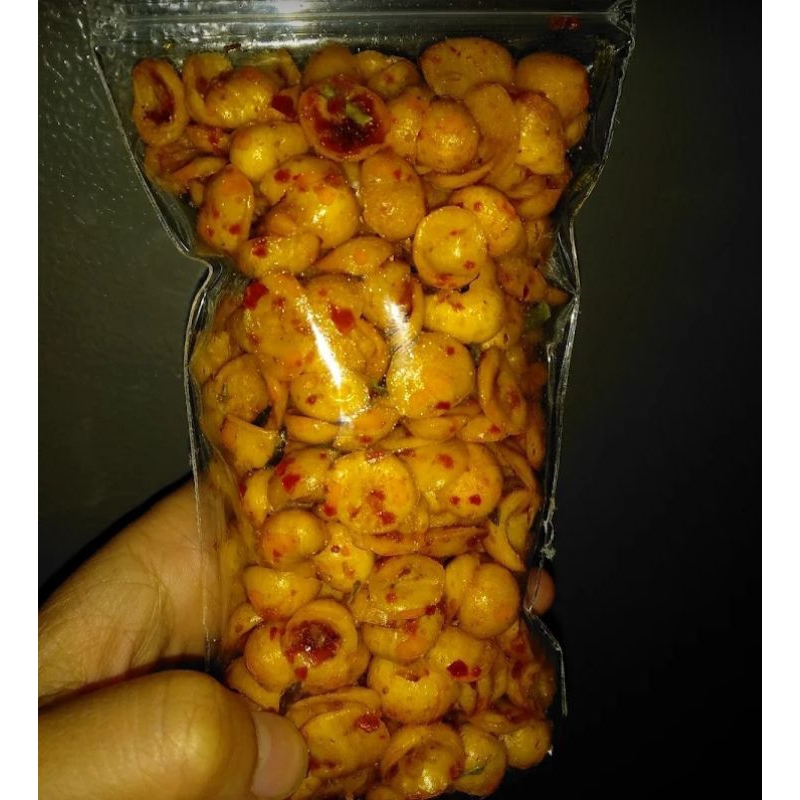 

keripik keong bantat enak gurih ples daun jeruhh