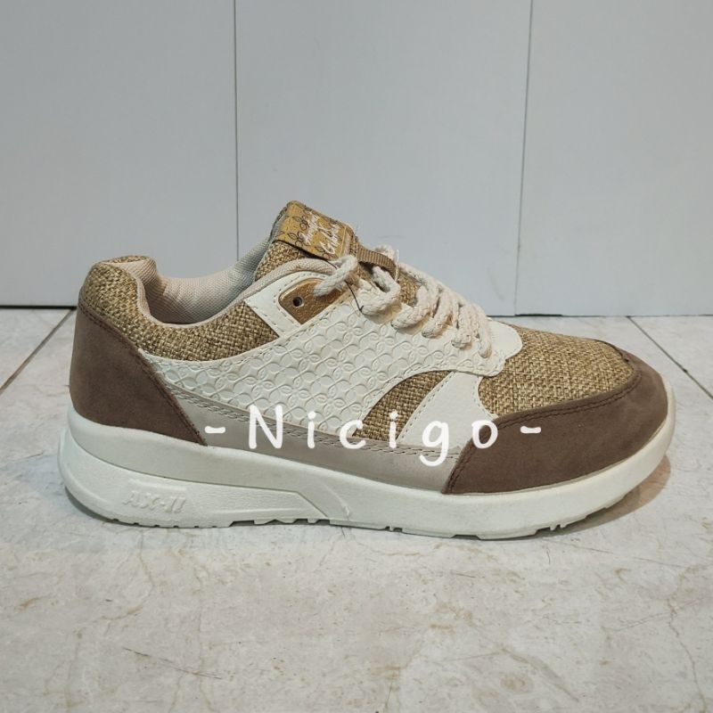 Sepatu Sneakers Casual Sport Pria Wanita Aerostreet Batik Series x Gibran season 2 ( size 37-44 )