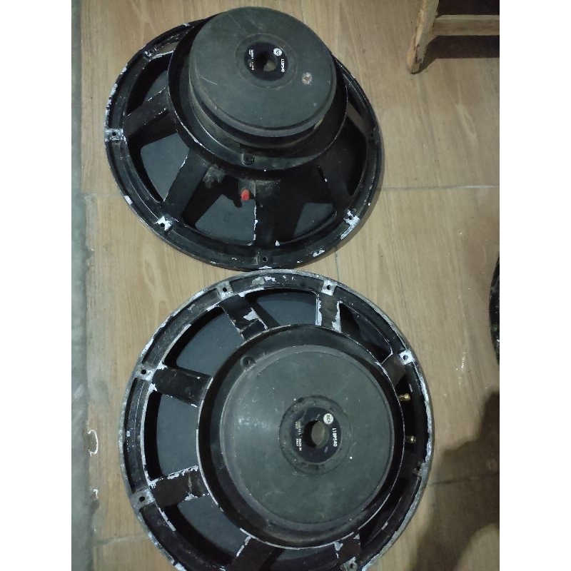 speaker rcf 18" italy🇮🇹