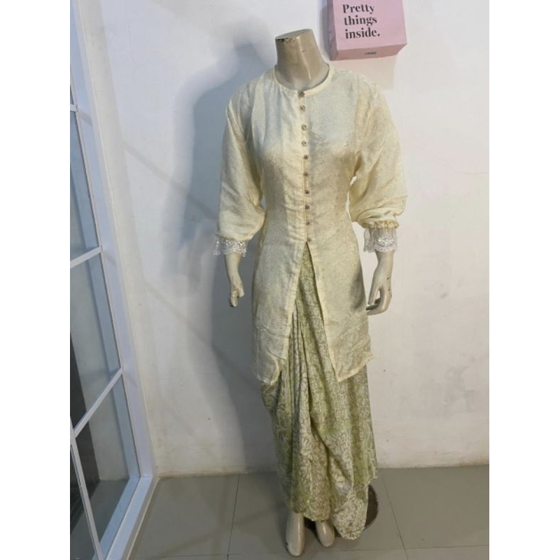 kaftan tunik alya terbaru hanya atasan