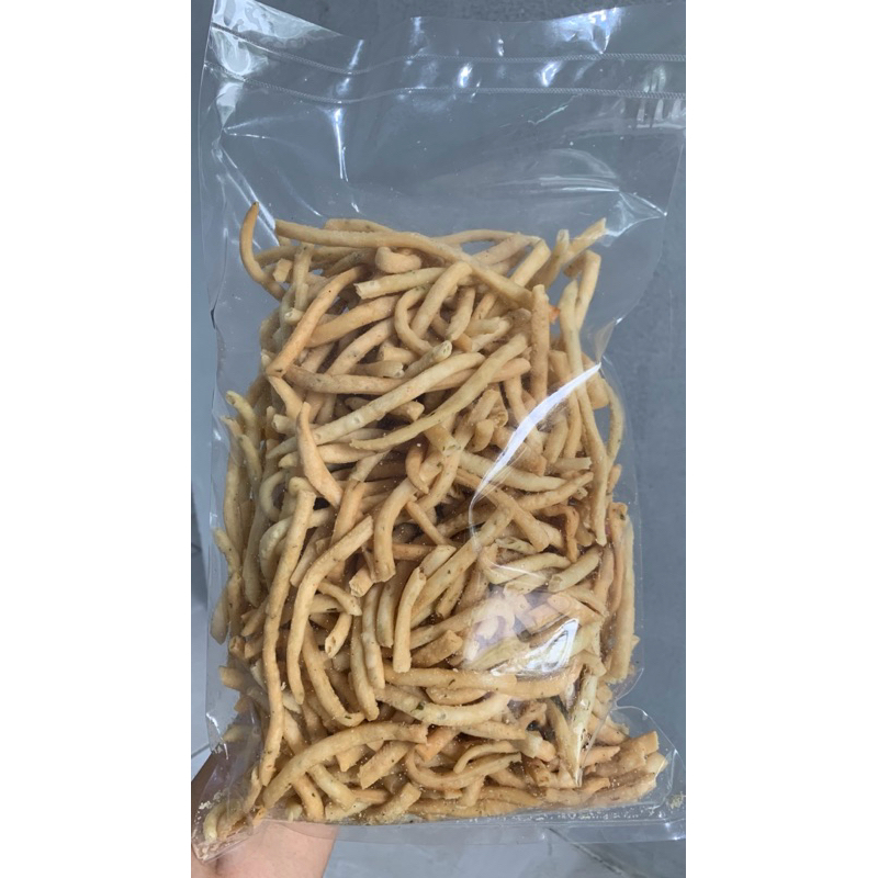 

Stik Bawang Renyah dan Gurih