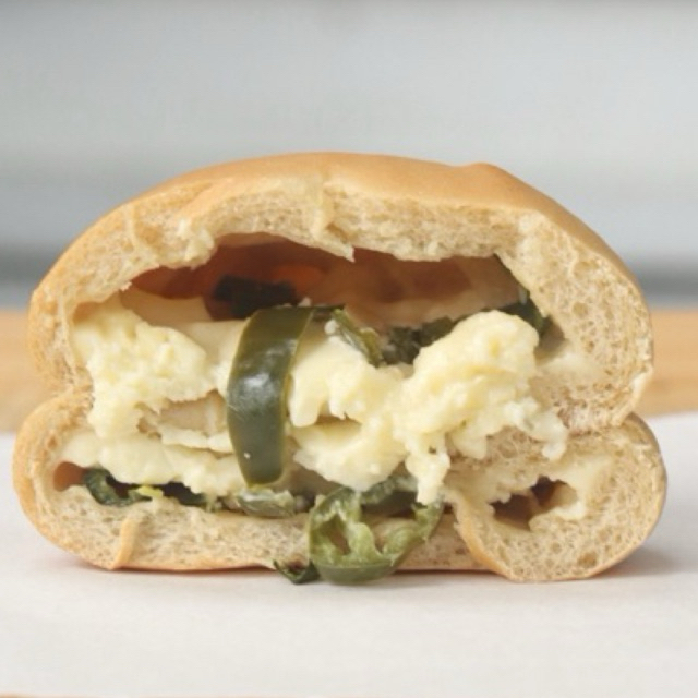 

Jalapeño Cheeze | Vegan Bread