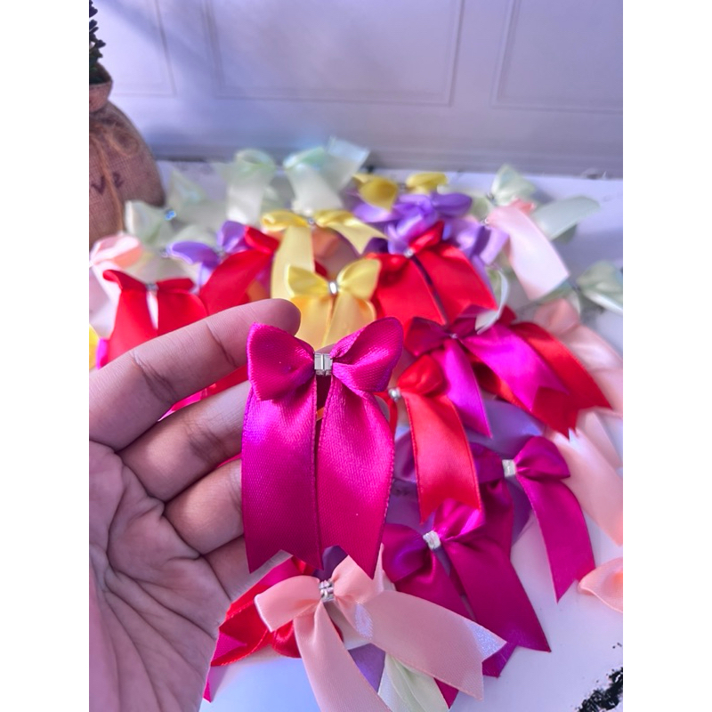 

(100pcs) pita satin siap pakai ukuran 2cm warna pastel untuk hiasan hampers, souvenir dal lainnya