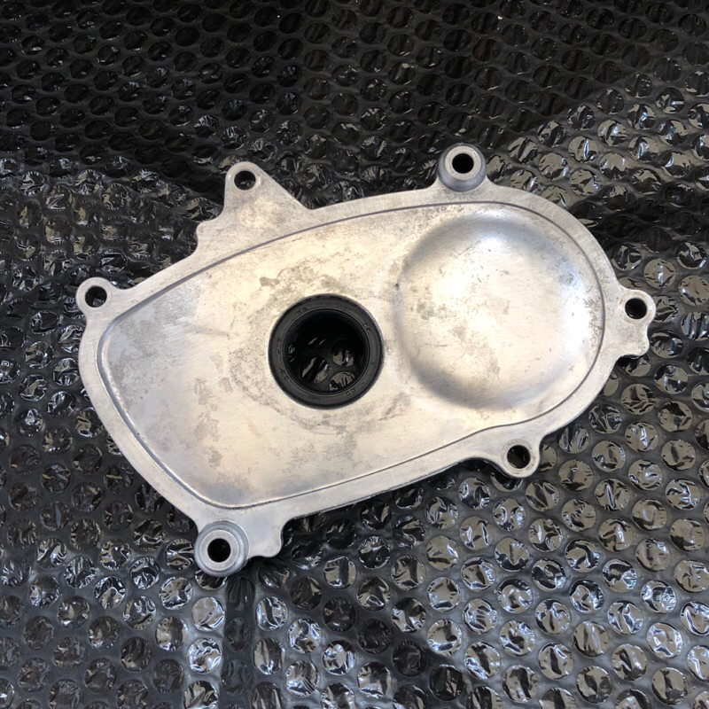 Cover Tutup Pompa Oli Kruk As Kiri Yamaha Aerox Lexi New Nmax B65 Original Copotan