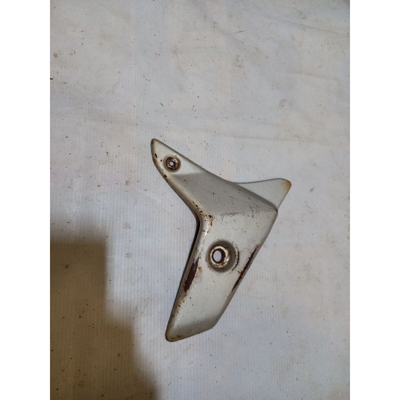 Cover rangka,cover pivot Honda Sonic 125 Thailand original kiri